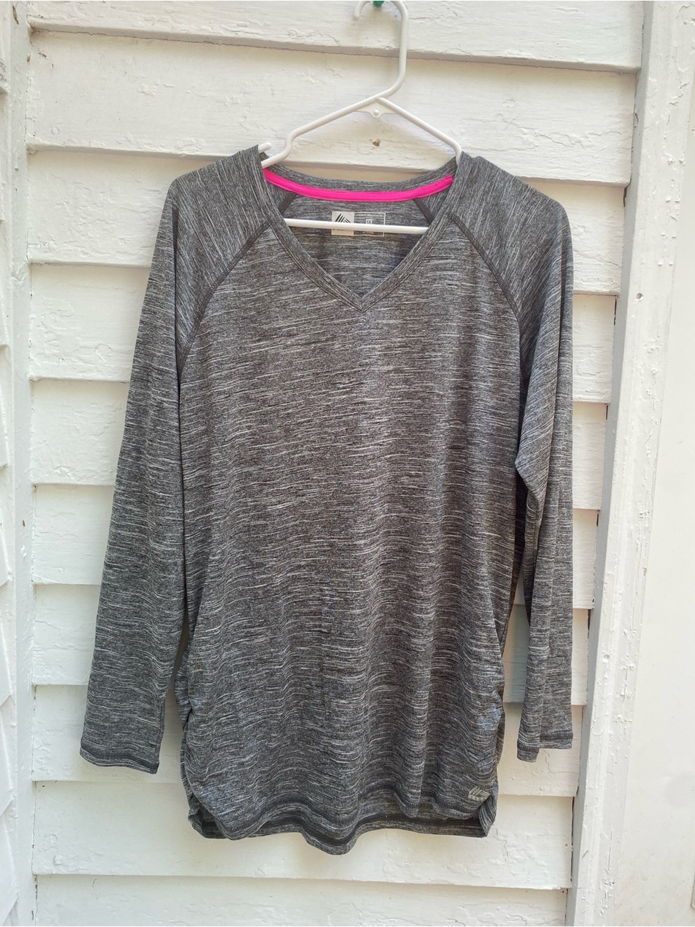 RBX 1X Gray Performance Top with Hot Pink Trim Athletic Long sleeve Shirt